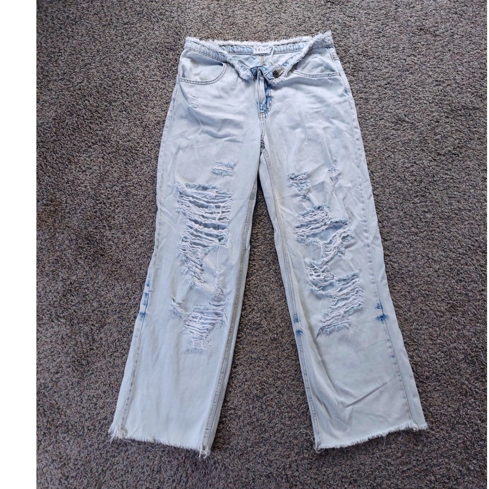 Cello Jeans Women 3 Light Wash WV19151LW-LTD High Rise Distressed Straight Leg